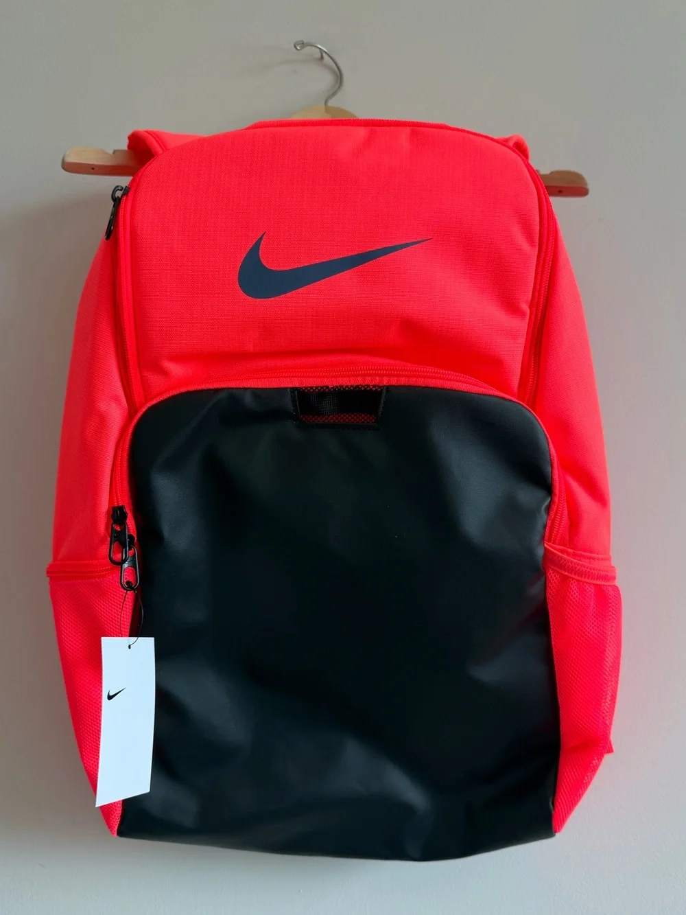 nike brasilia backpack extra large Nike The padded Nike Brasilia XL Backpack -